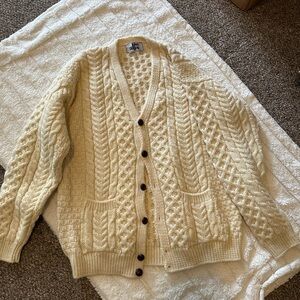 Women's Cream Cable Knit Cardigan by John Molloy of Ireland!! Real Wool!!